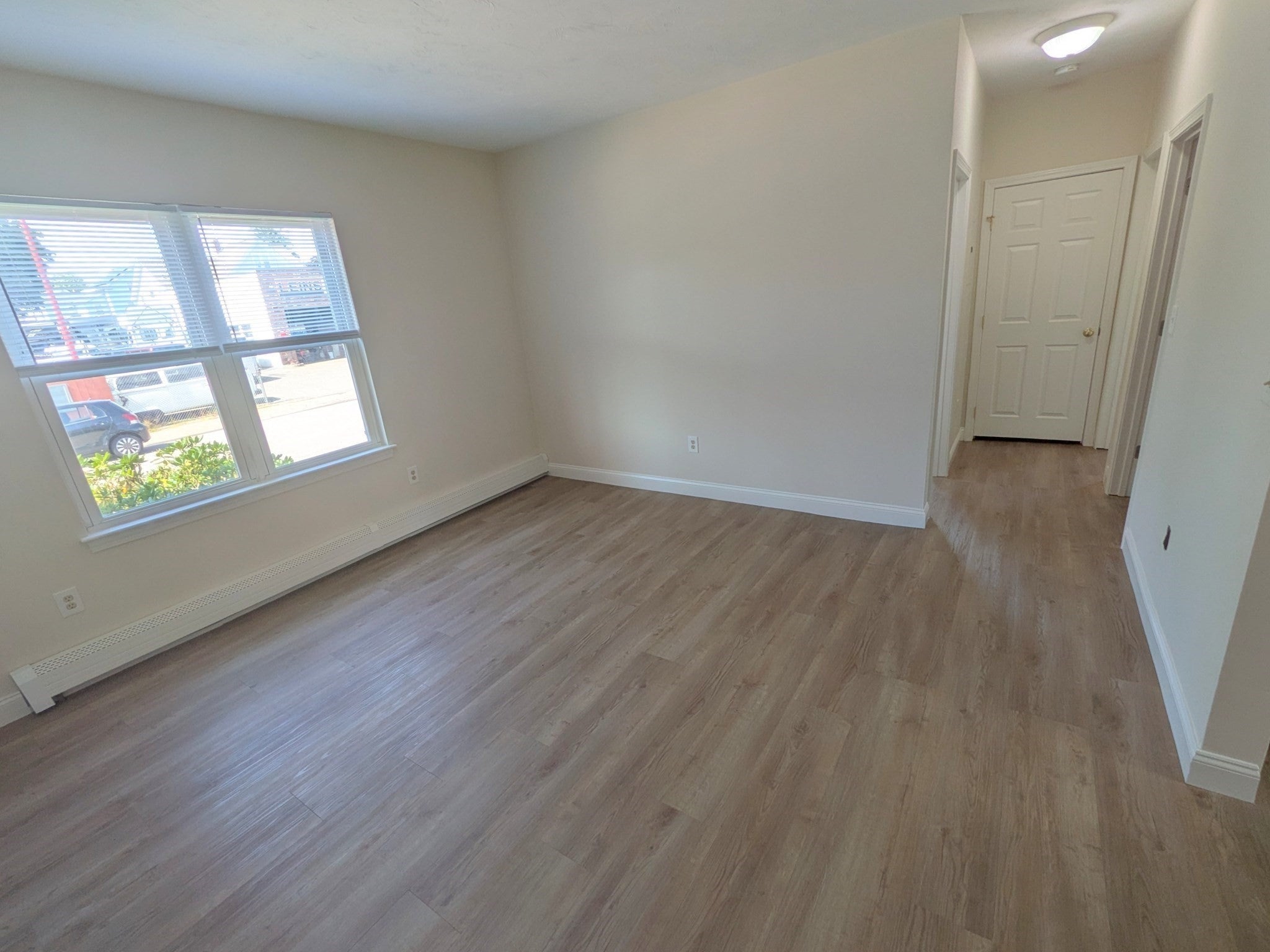 146 Pine St 1
