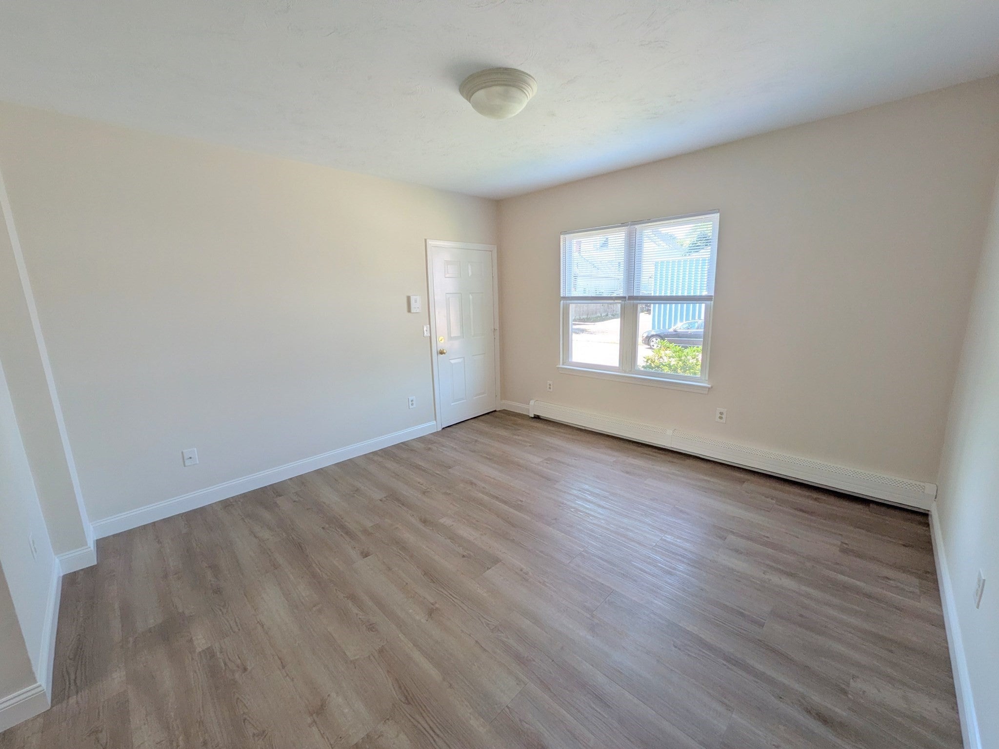 146 Pine St 1