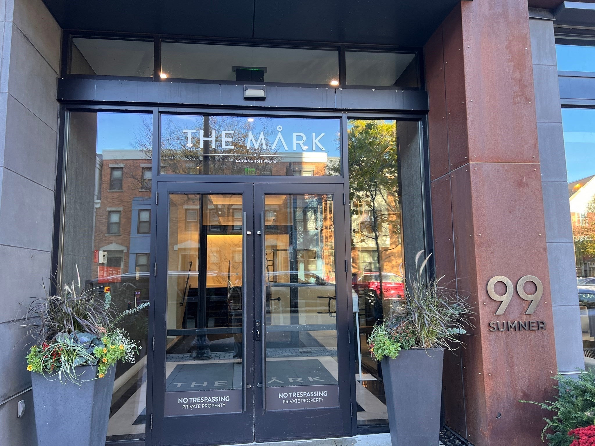 99 Sumner St 305
