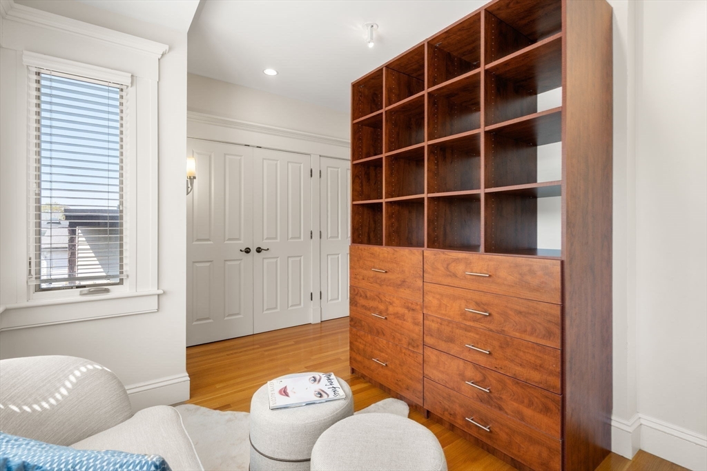 138 Thorndike St, Cambridge, MA Photo #20