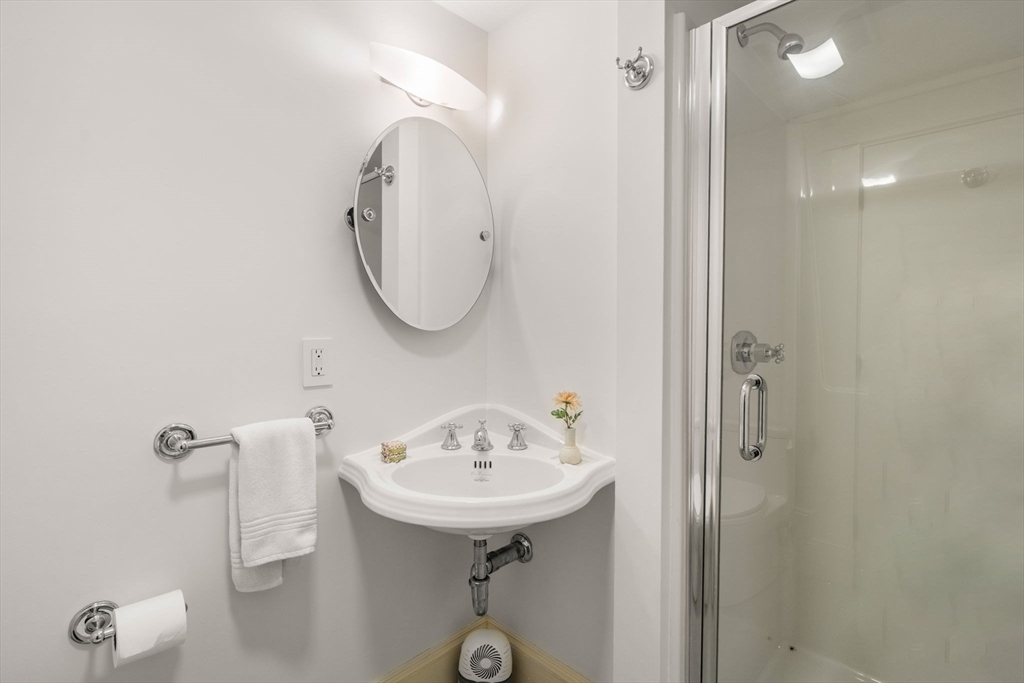 138 Thorndike St, Cambridge, MA Photo #31