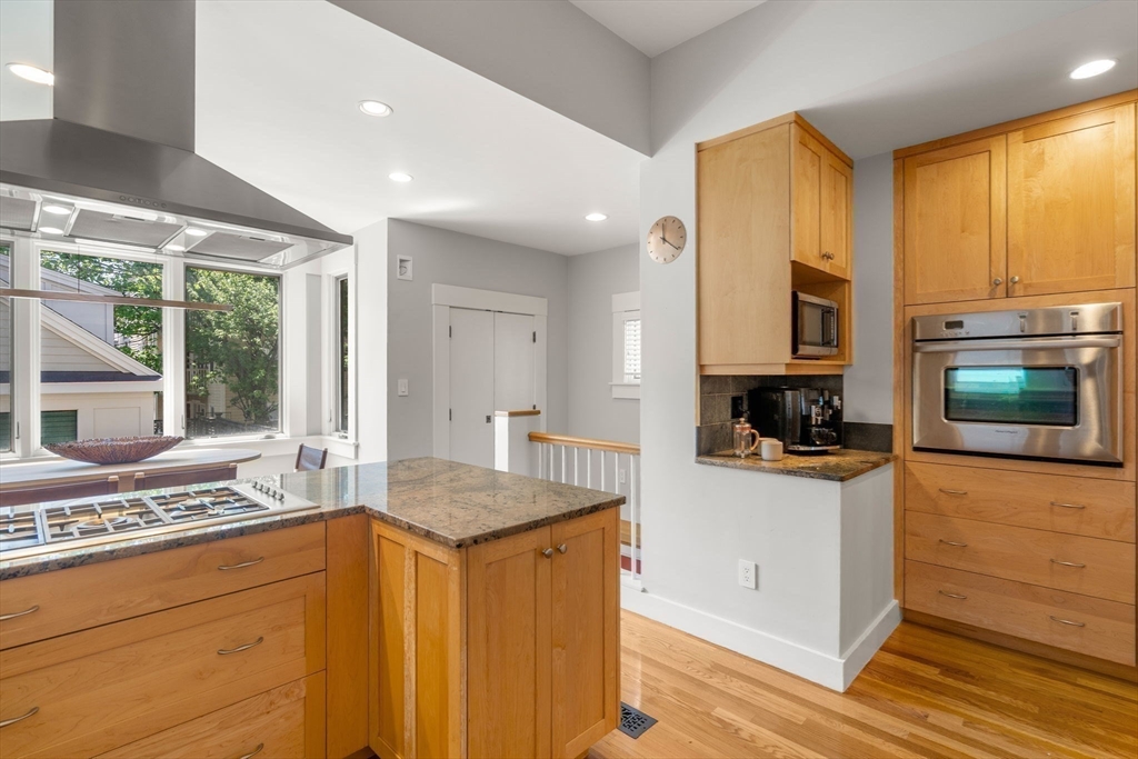 138 Thorndike St, Cambridge, MA Photo #9
