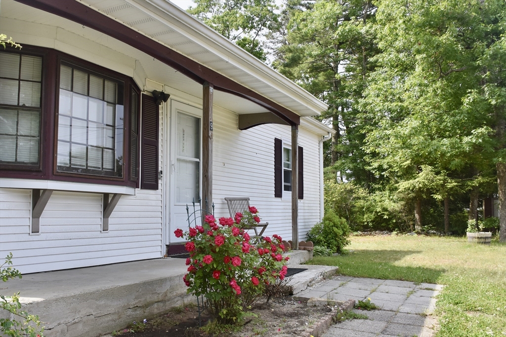 9 Barker Rd
