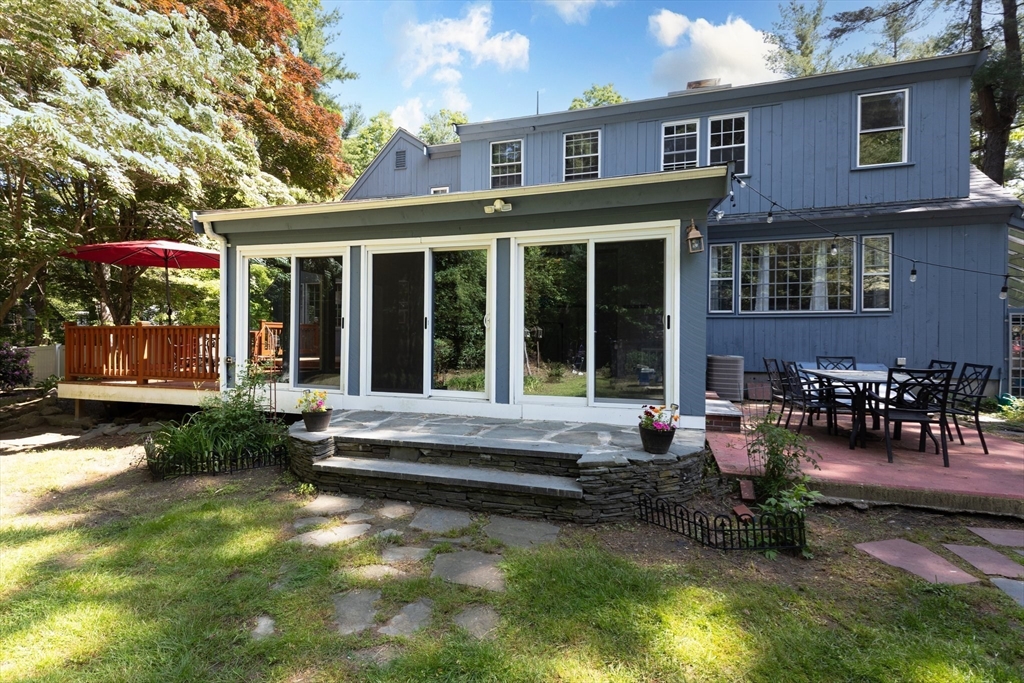 16 Summer St