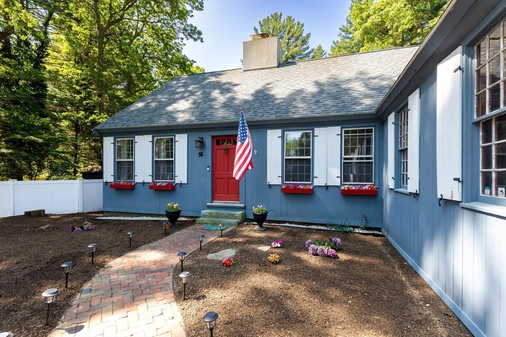 16 Summer St