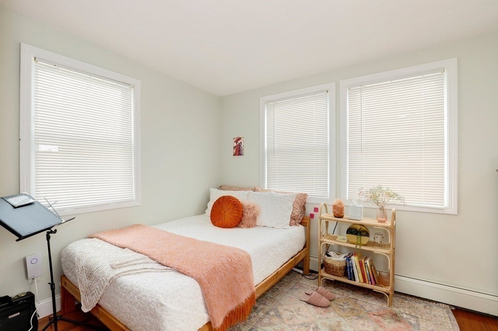 62 Algonquin Rd #1A, Newton, MA Photo #16