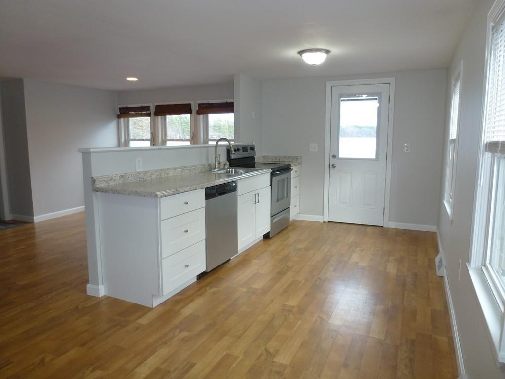 1 Summer Village Rd