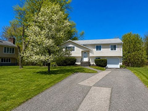Photo of 22 Leonard Rd, Framingham, MA 01701 (MLS # 73510023)