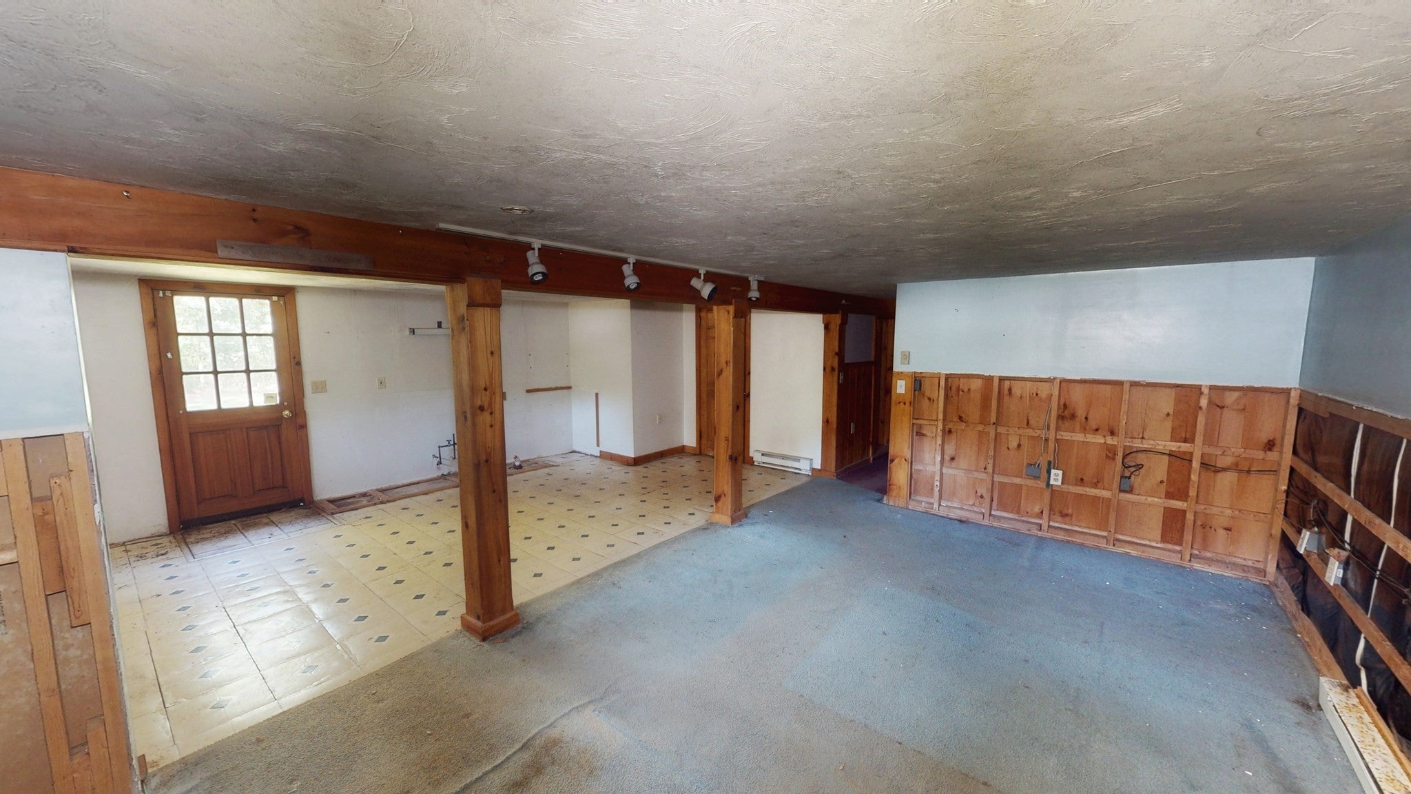 12 Flint Rd, Charlton, MA, 12 Flint Rd, Charlton, MA Photo #11