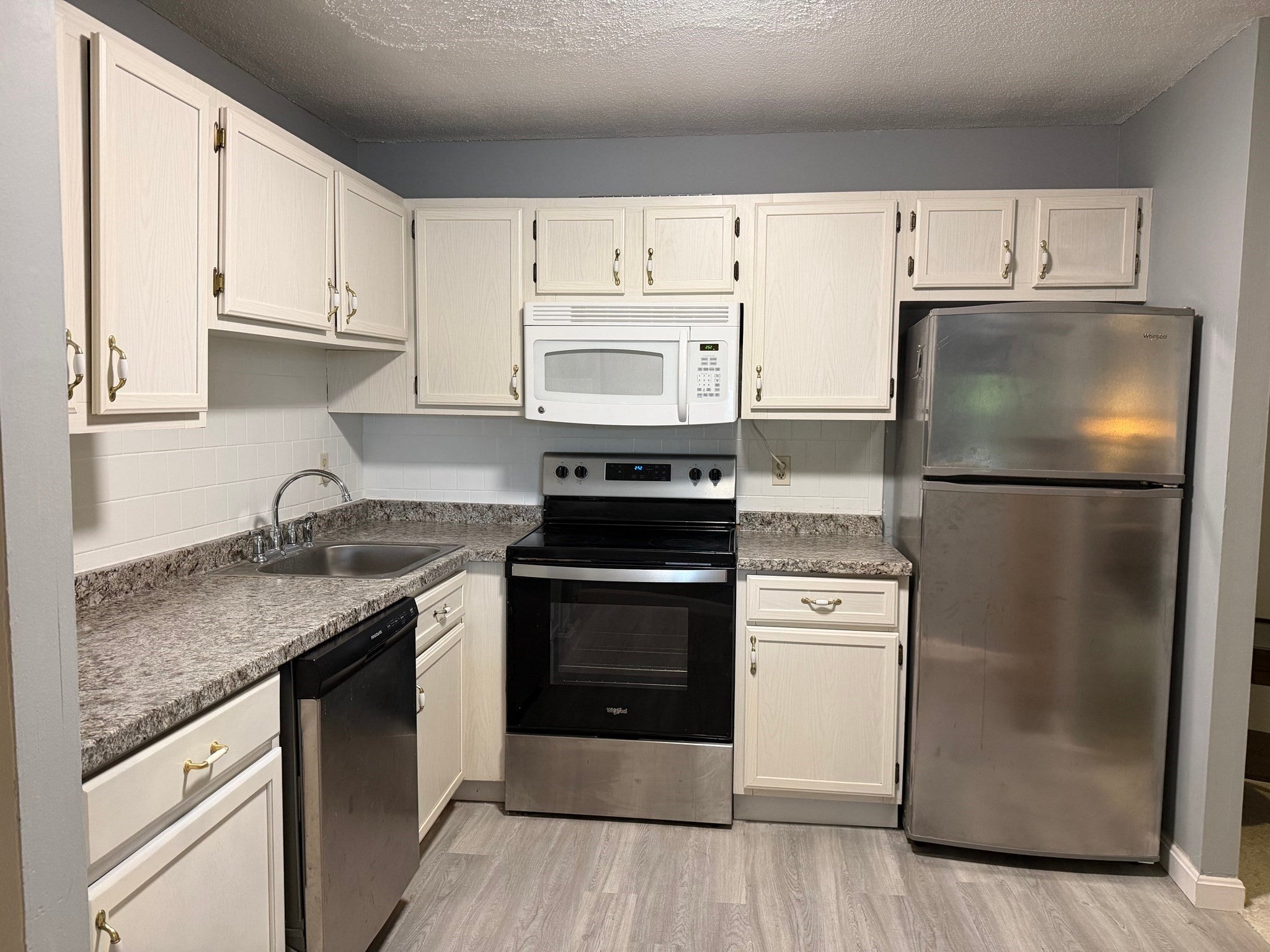 491 W Central St #D1, Franklin, MA, 491 W Central St #D1, Franklin, MA Photo #7