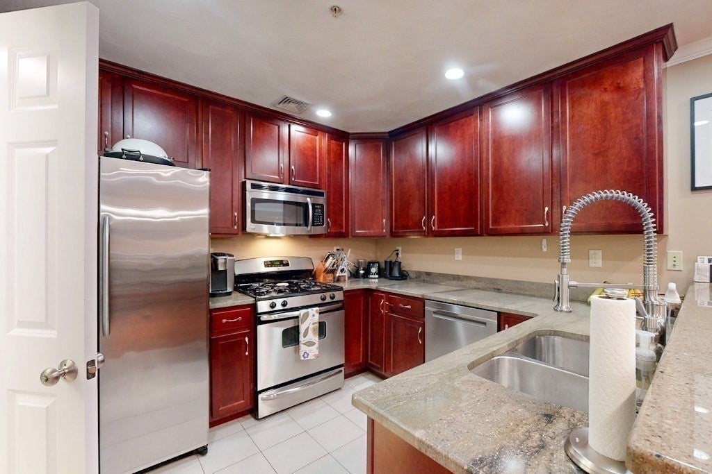 215 Harvard ST #19, Medford, MA, 215 Harvard ST #19, Medford, MA Photo #7