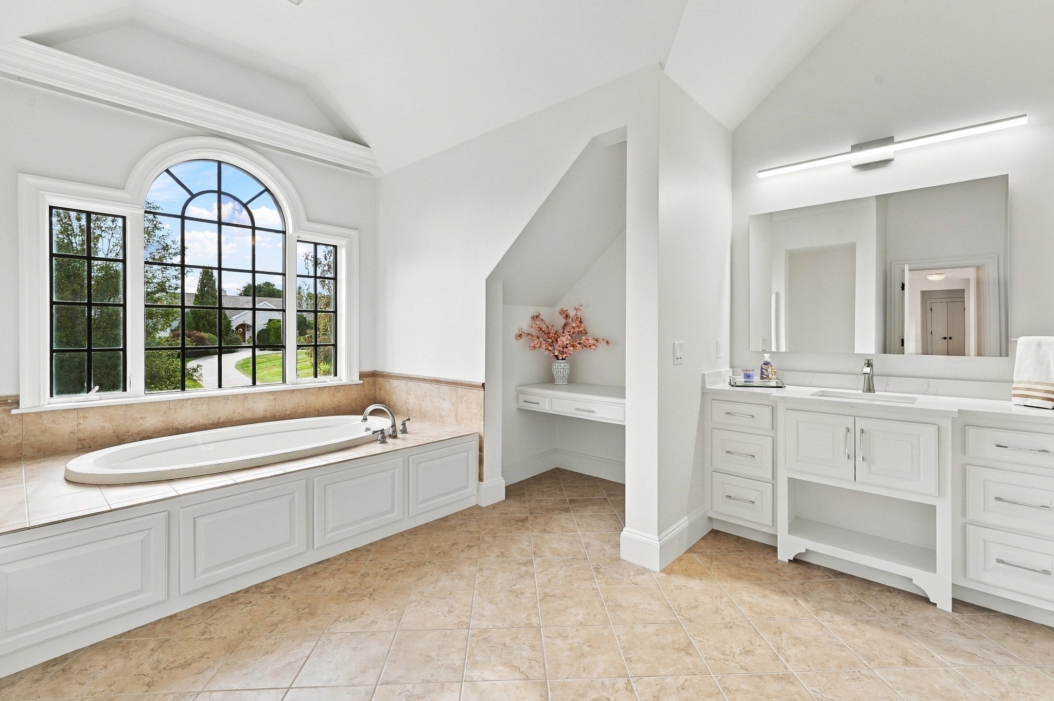 3 Wyndemere Dr, Southborough, MA, 3 Wyndemere Dr, Southborough, MA Photo #32