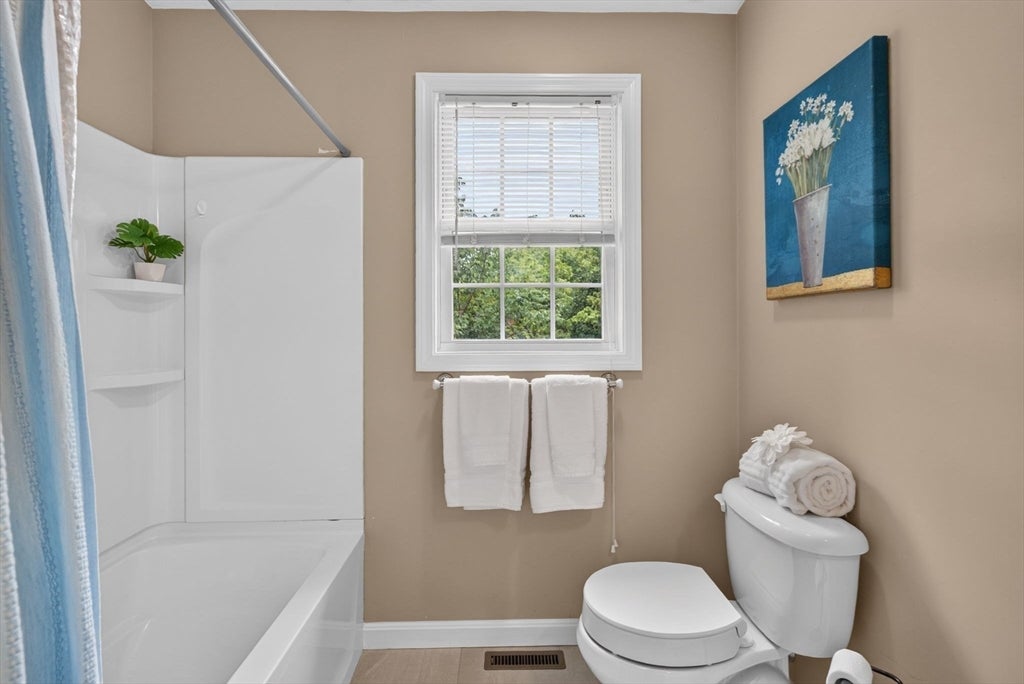 34 1/2 Briggs St #1, Taunton, MA, 34 1/2 Briggs St #1, Taunton, MA Photo #33
