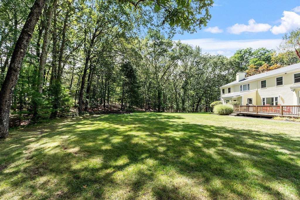 30 Goose Pond Rd