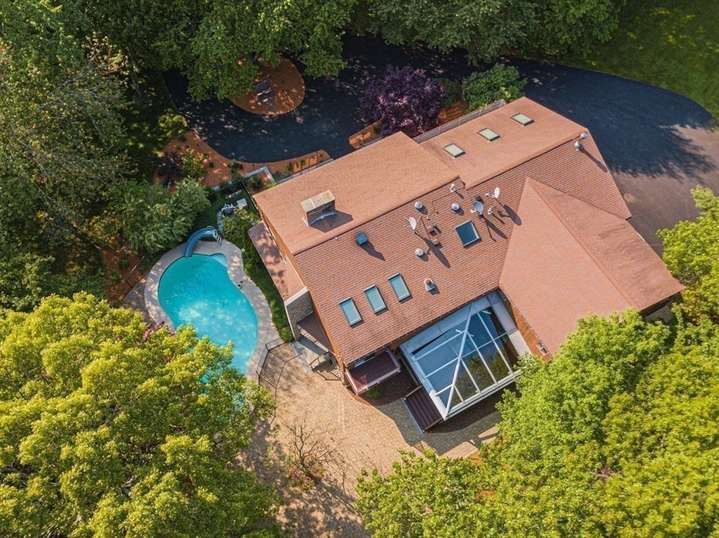 342 Green St