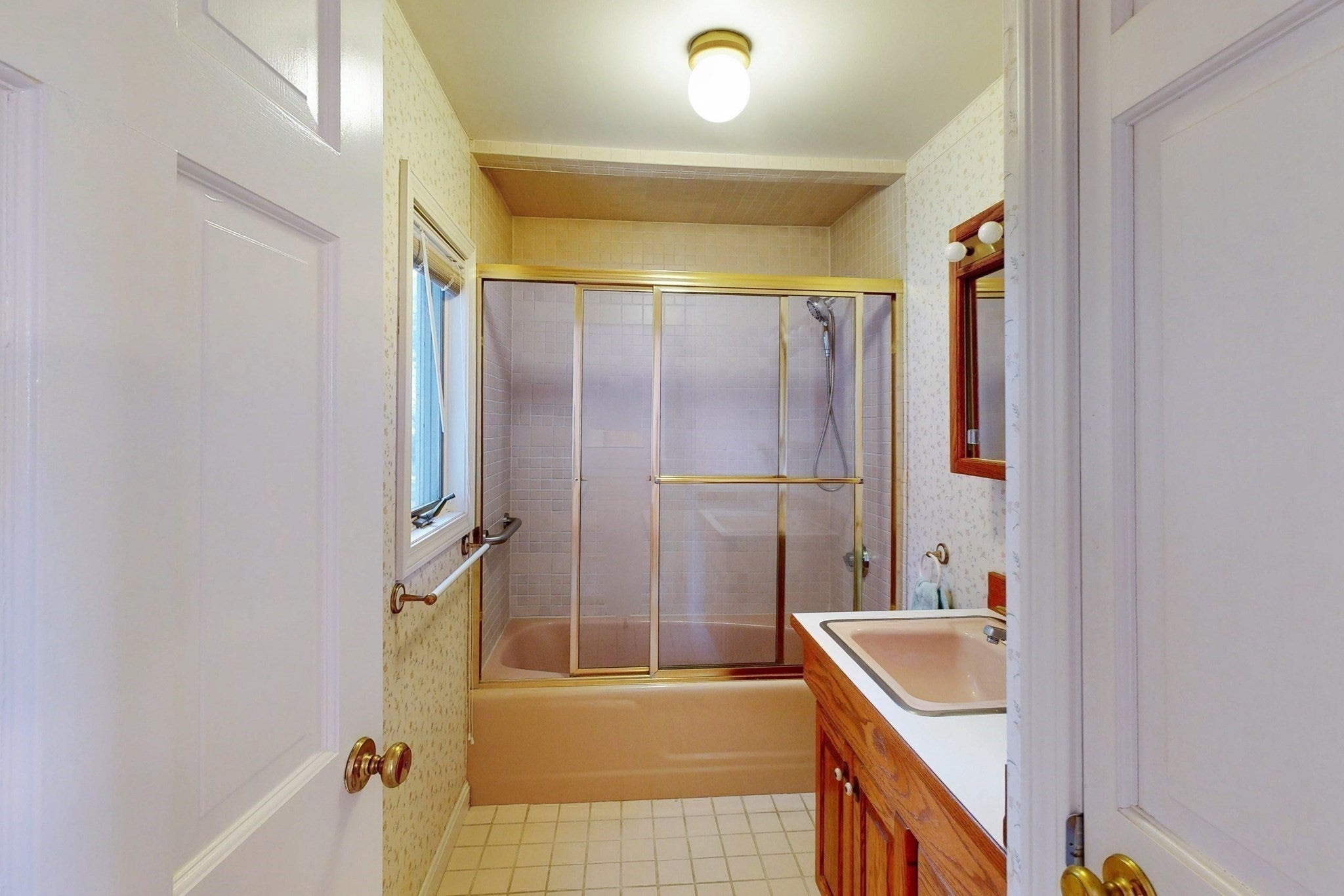 12 Downey Pl, Hopkinton, MA Photo #20