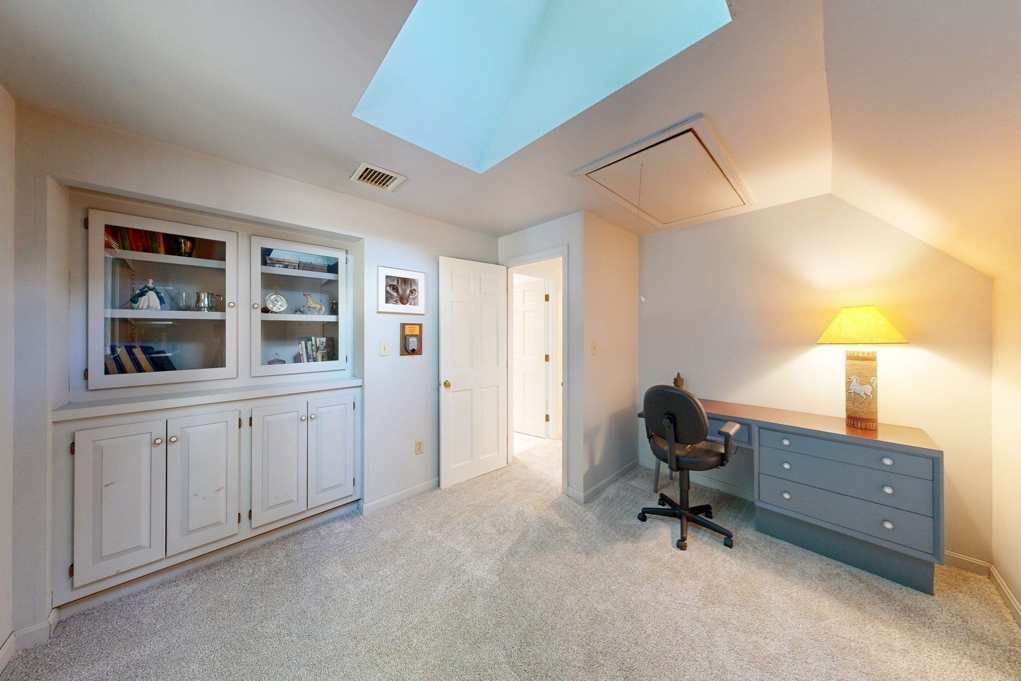 12 Downey Pl, Hopkinton, MA Photo #17