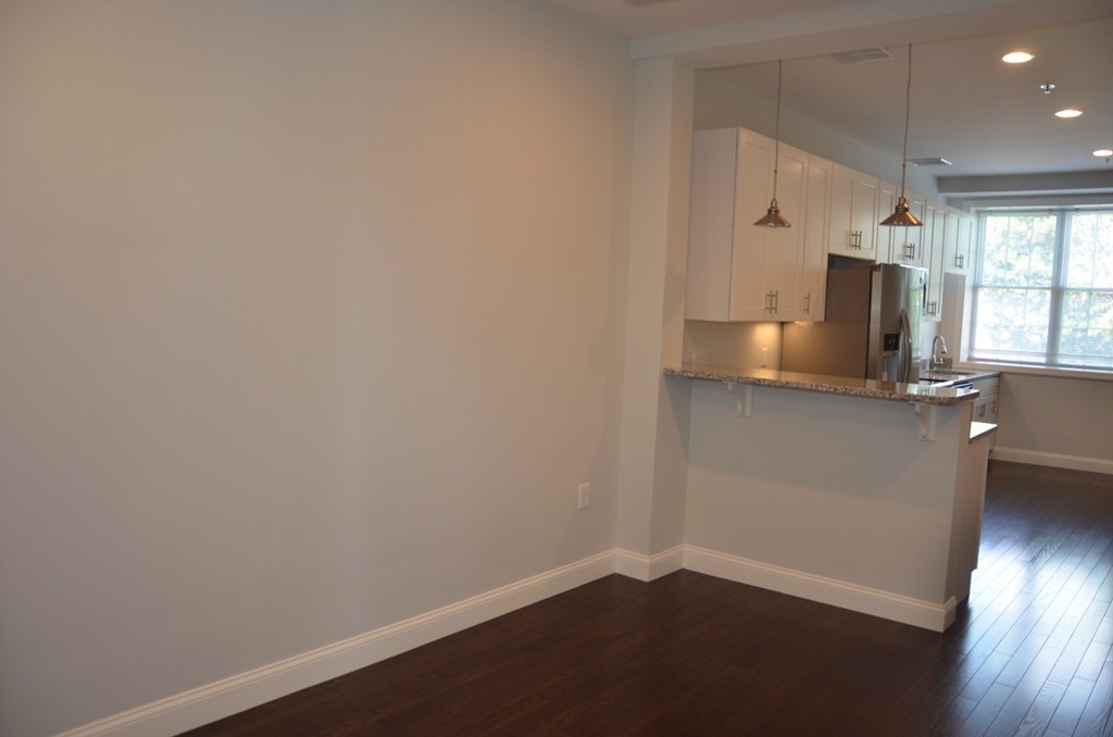 6 Admiral's Way #8, Chelsea, MA Photo #7
