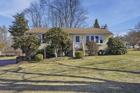 Photo of 35 Hampton Street, Auburn, MA 01501 (MLS # 73492828)