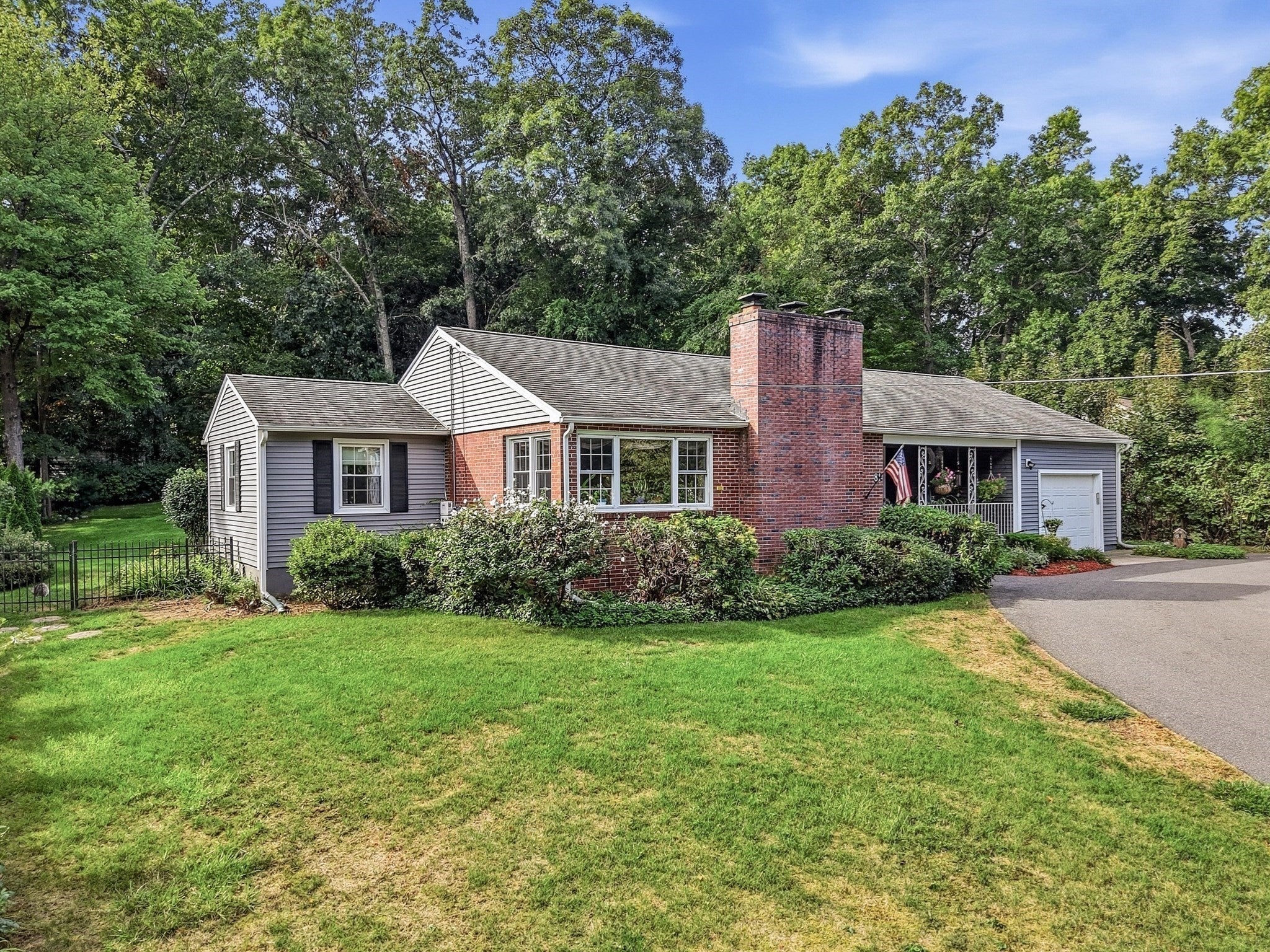 81 E Gooseberry Rd, West Springfield, MA Photo #31
