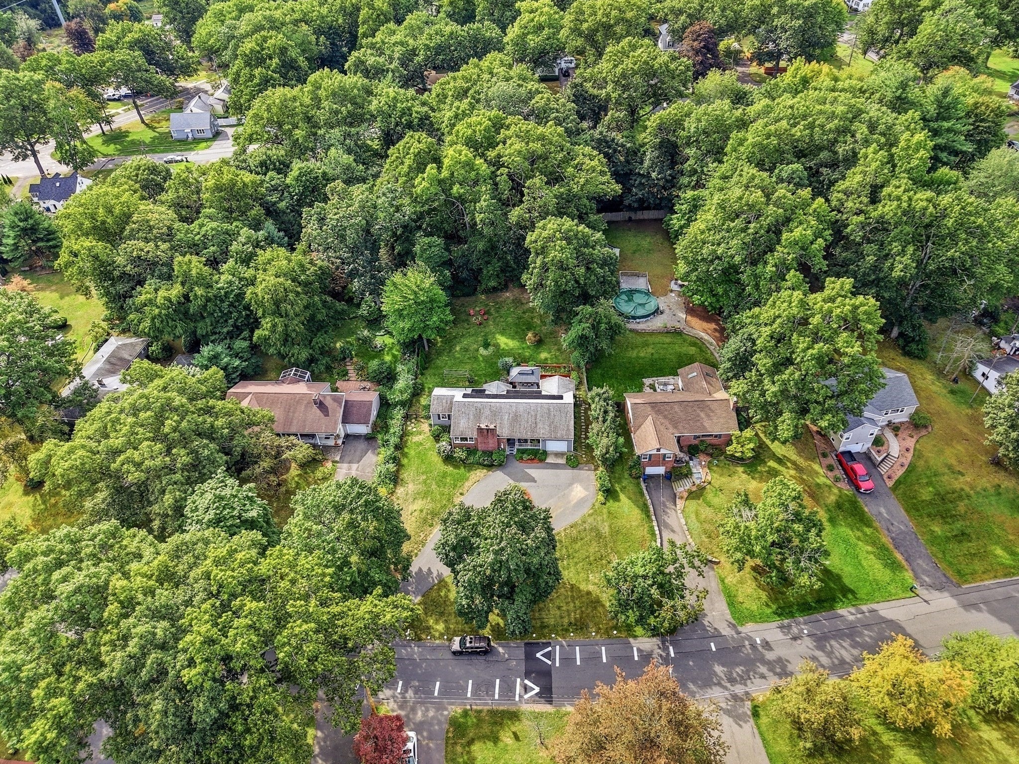 81 E Gooseberry Rd, West Springfield, MA Photo #32