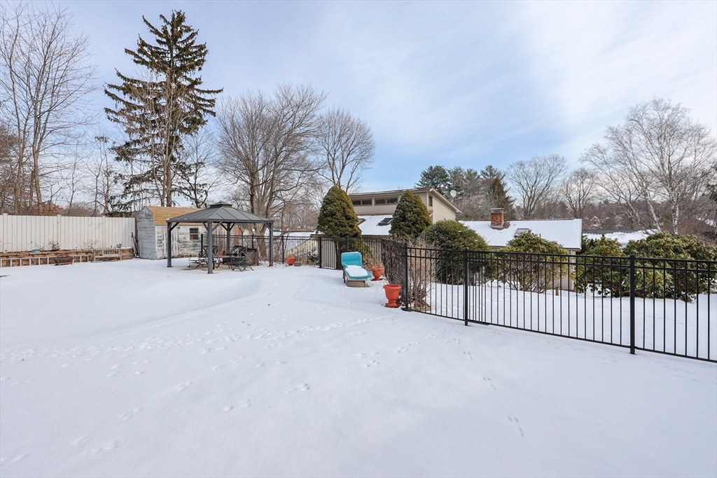 36 Bruce Avenue, Shrewsbury, MA Photo #37
