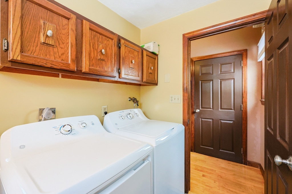 36 Bruce Avenue, Shrewsbury, MA Photo #13