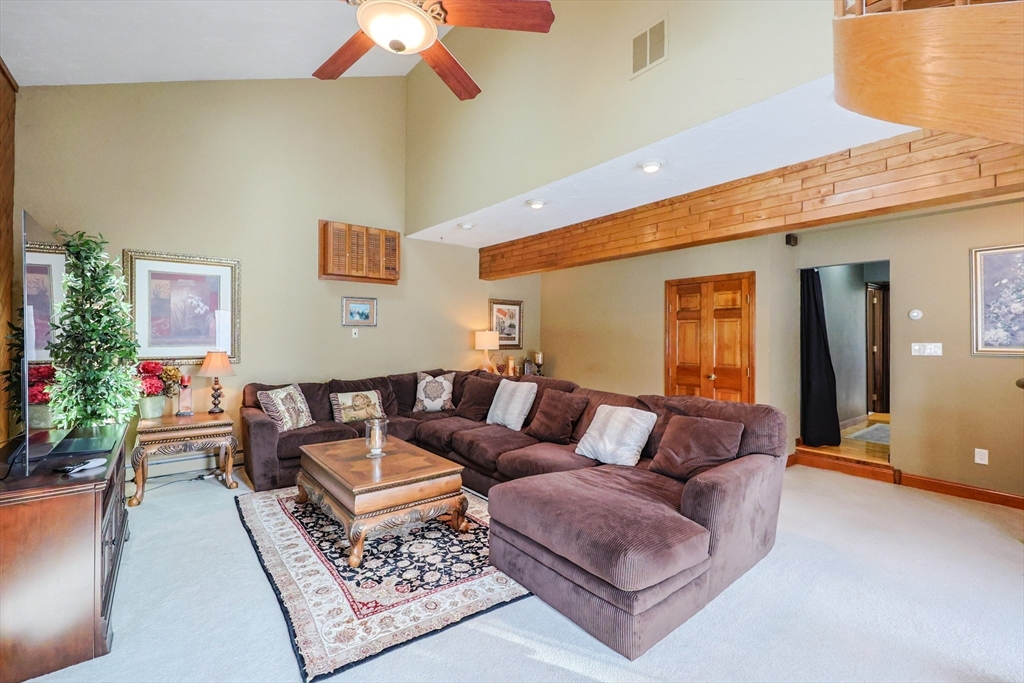 36 Bruce Avenue, Shrewsbury, MA Photo #17