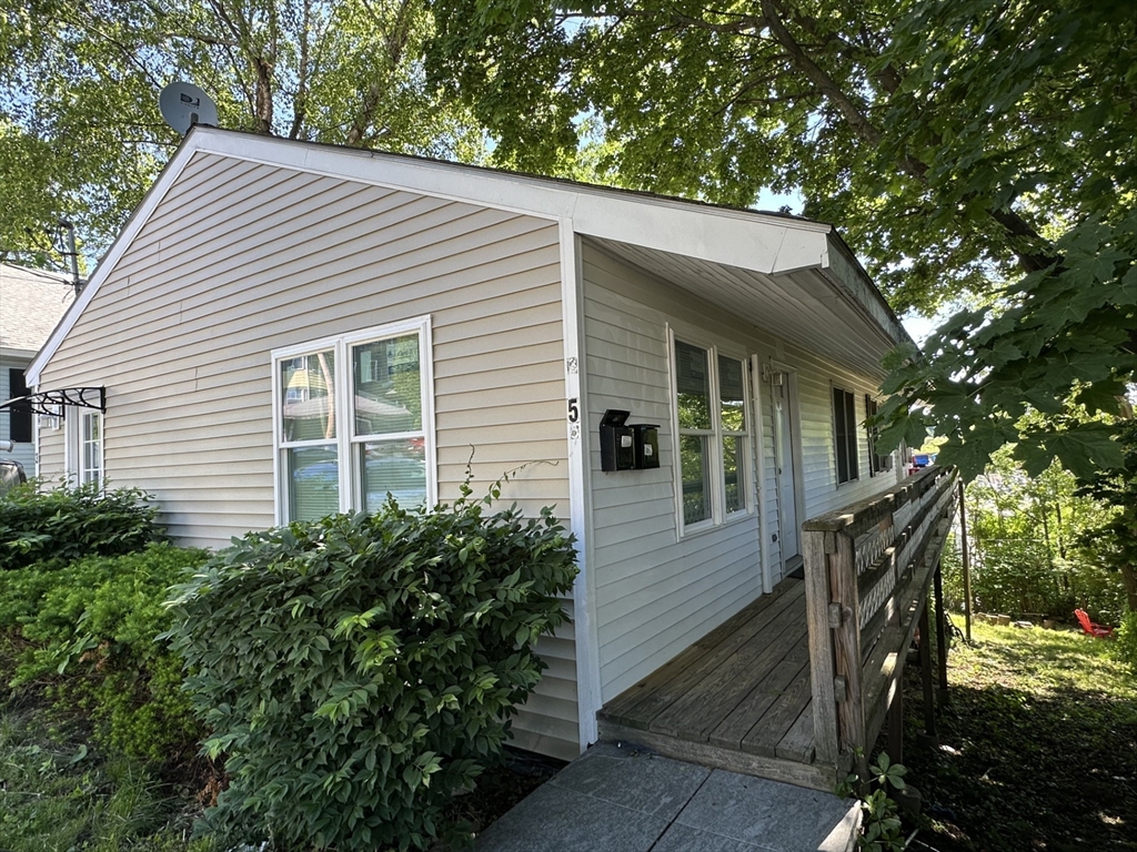 5 Loring St
