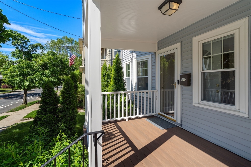 110 Medford St 110