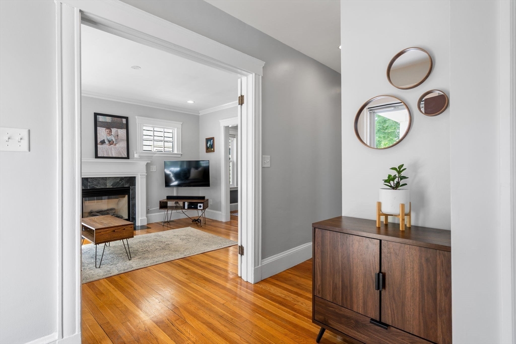 110 Medford St 110