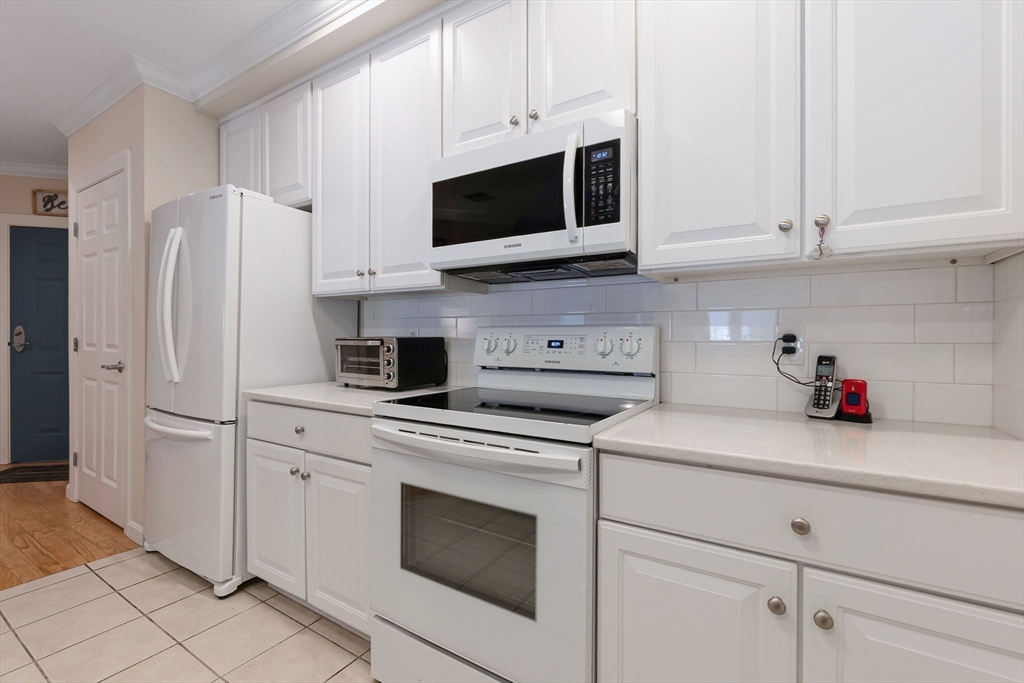 5 Woodman Way #107, Newburyport, MA Photo #21