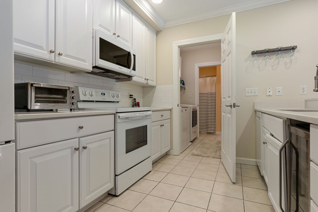 5 Woodman Way #107, Newburyport, MA Photo #22