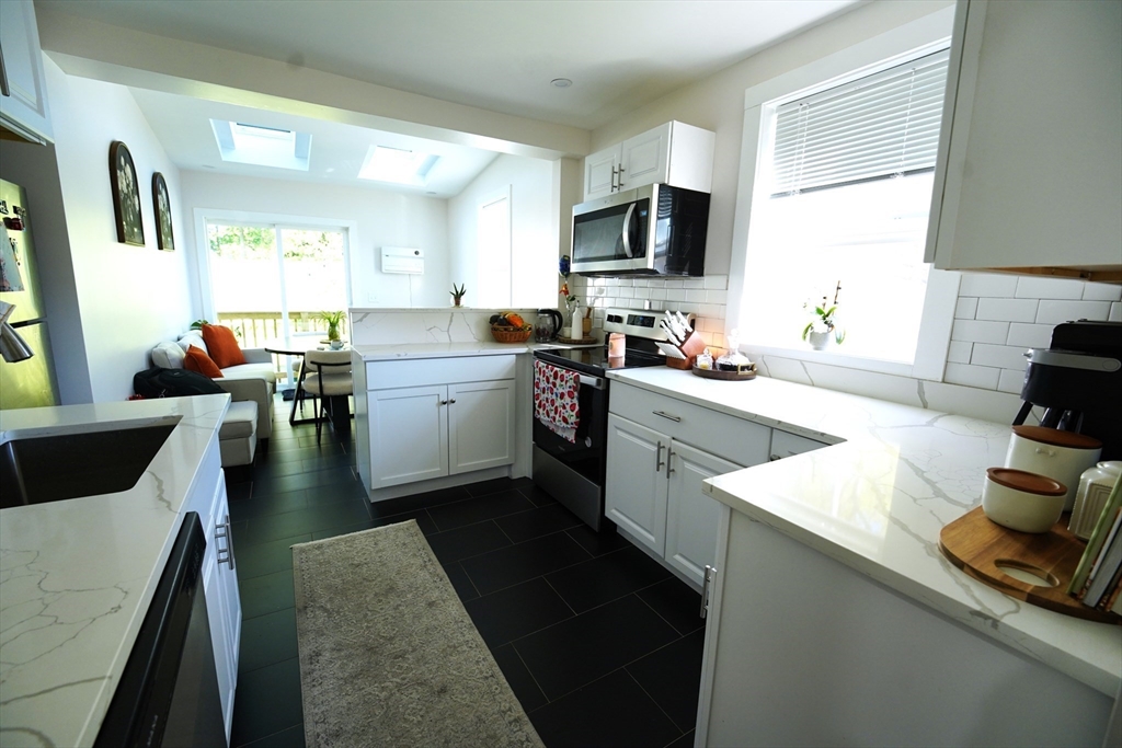 257 Lynnfield St, Lynn, MA Photo #19