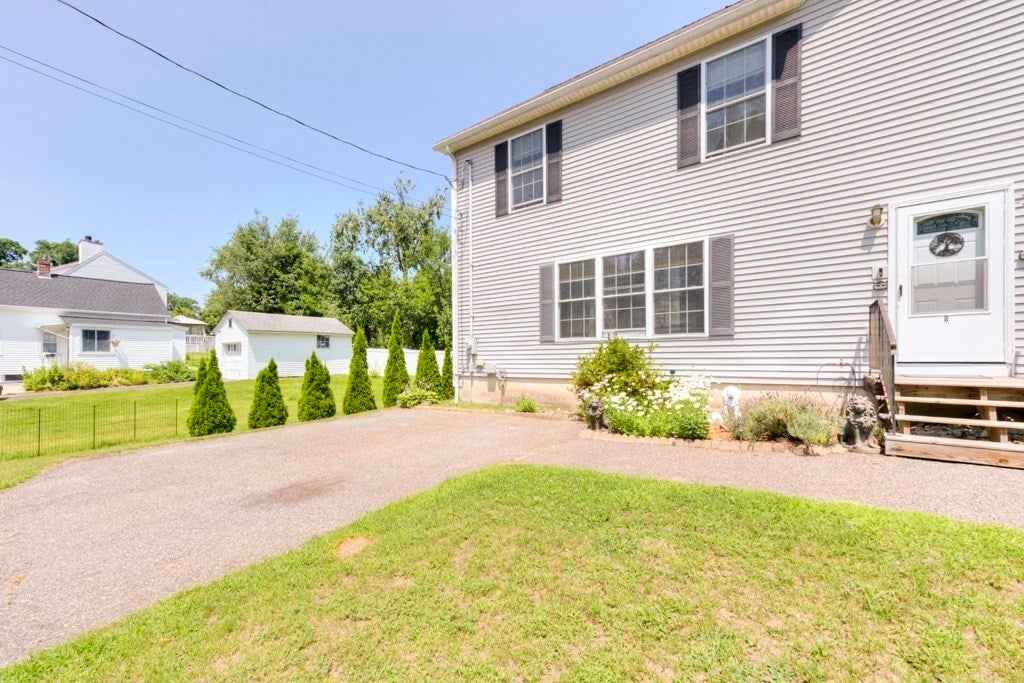 18B Kennebec Ave
