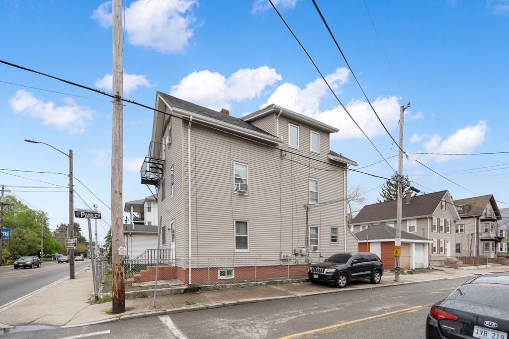 518 Lonsdale Avenue, Pawtucket, RI Photo #22