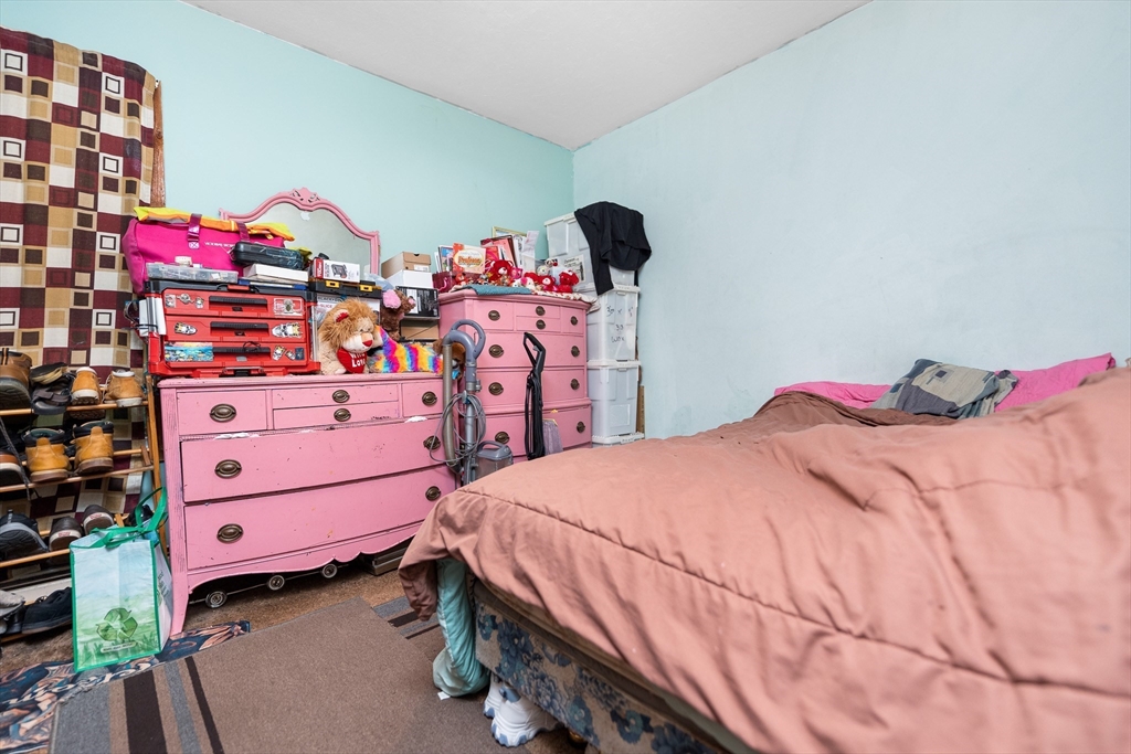 518 Lonsdale Avenue, Pawtucket, RI Photo #13