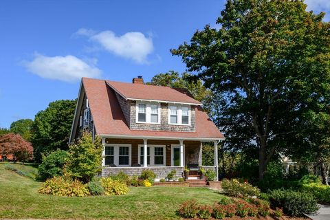 18 River St Plymouth MA 02360