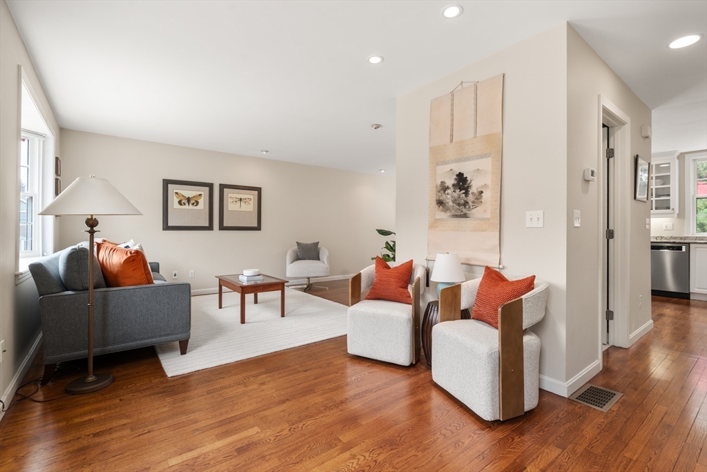 600 Trapelo Rd #8, Waltham, MA, 600 Trapelo Rd #8, Waltham, MA Photo #14