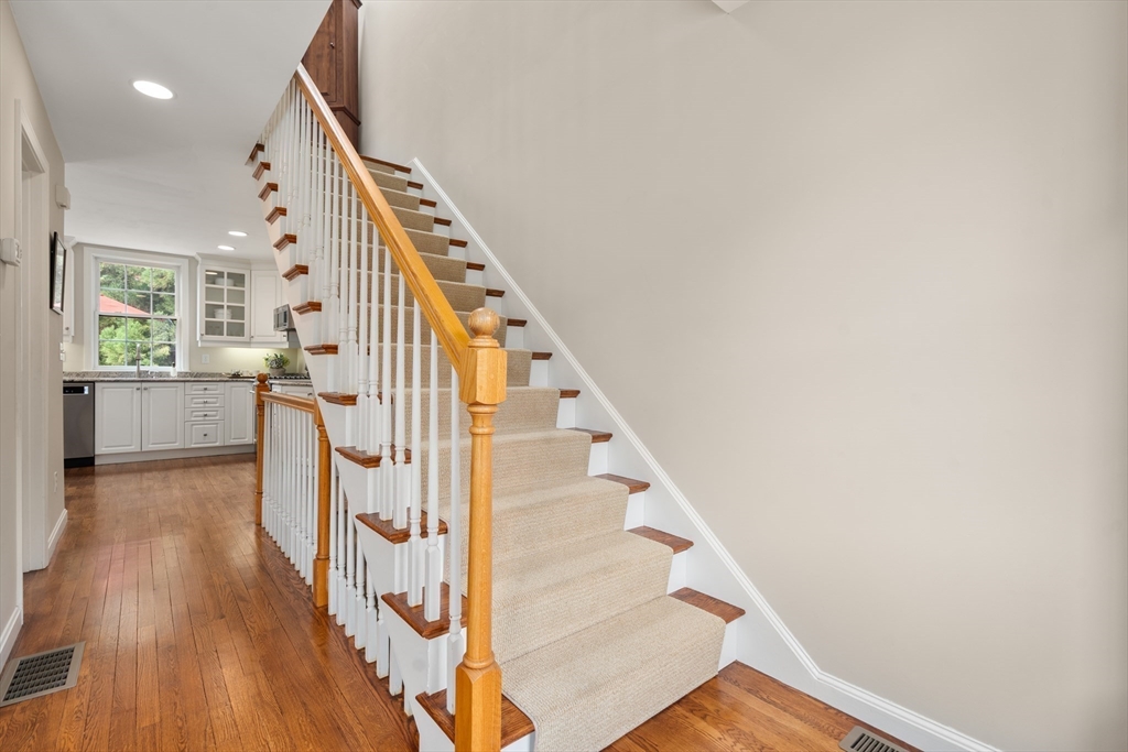 600 Trapelo Rd #8, Waltham, MA, 600 Trapelo Rd #8, Waltham, MA Photo #18