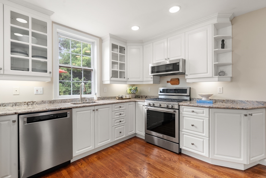 600 Trapelo Rd #8, Waltham, MA, 600 Trapelo Rd #8, Waltham, MA Photo #8