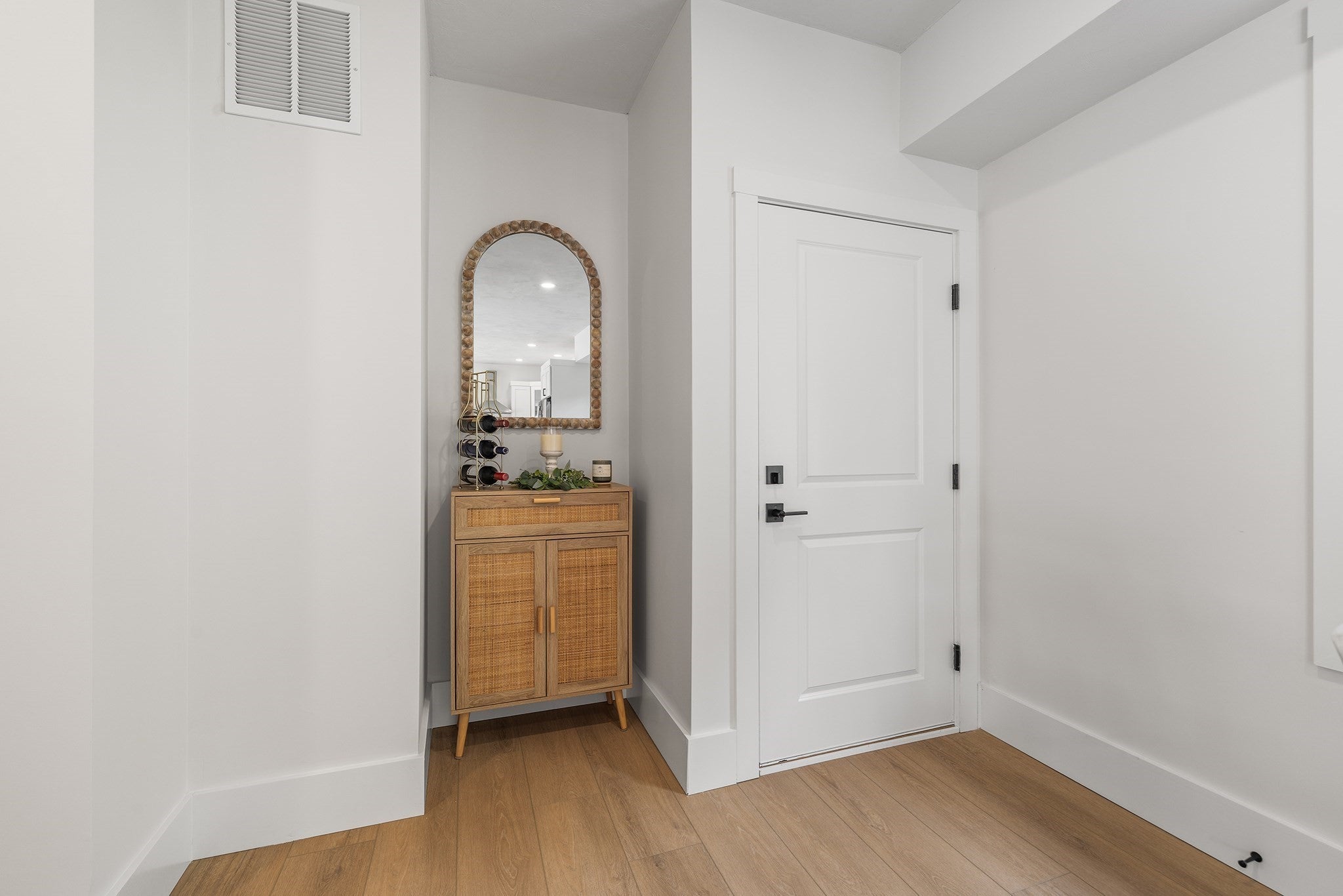126 Maple St, West Boylston, MA, 126 Maple St, West Boylston, MA Photo #6