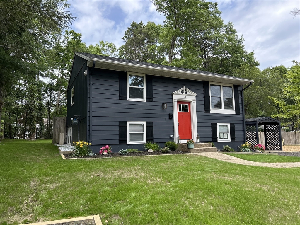 61 Esta Rd