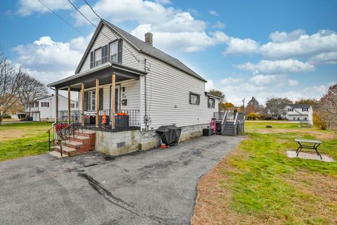 61 Thornton Avenue Methuen MA 01844