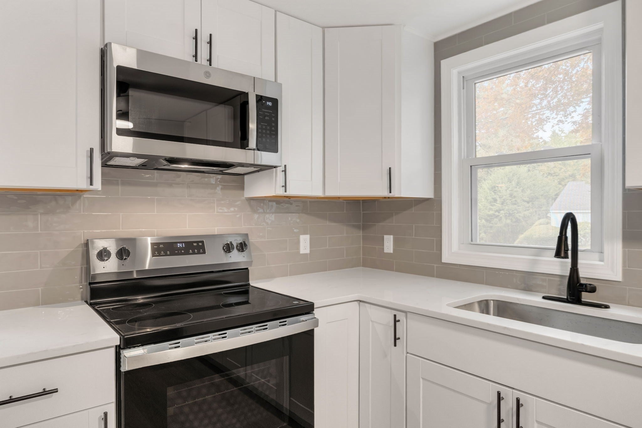 72 Leeds St, Worcester, MA Photo #8