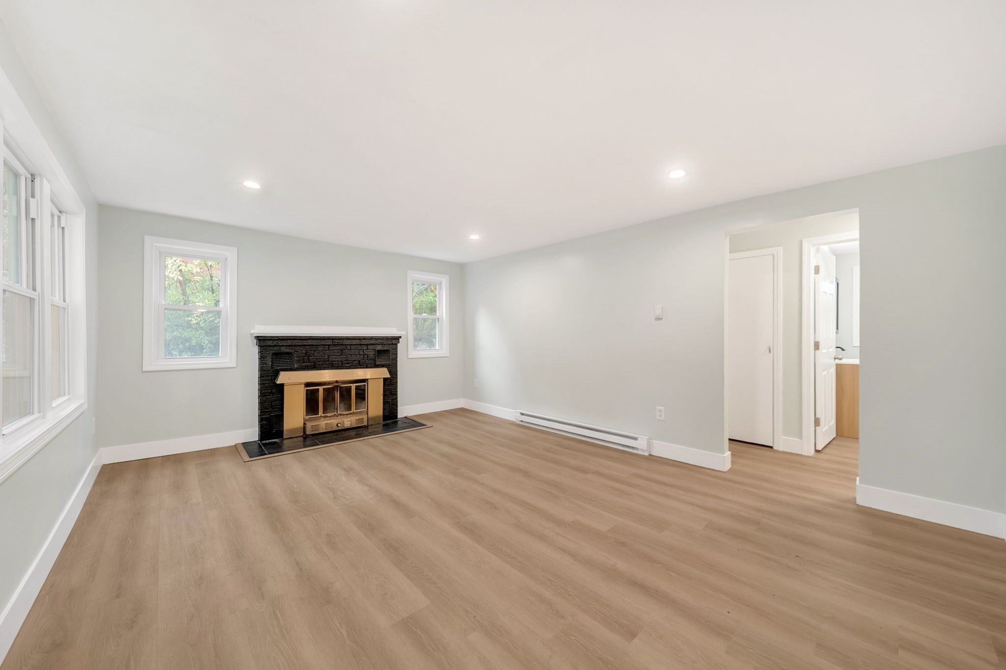 72 Leeds St, Worcester, MA Photo #27
