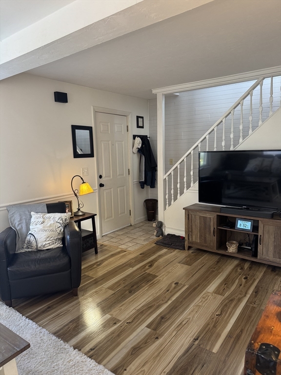 45 Cedar Ave