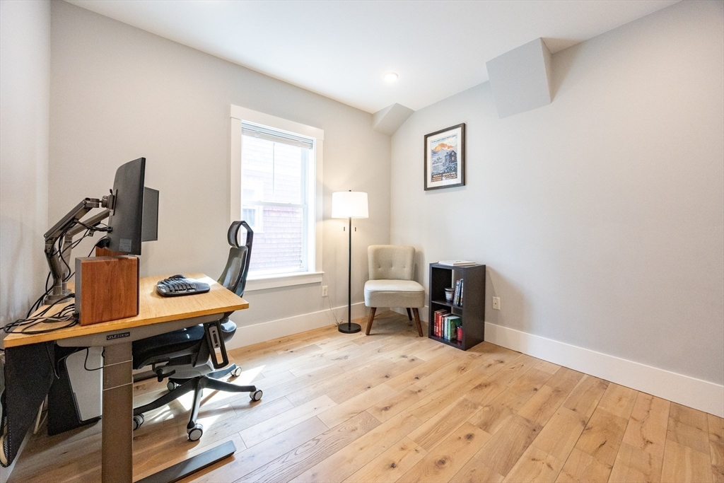 81 Conwell Ave #2, Somerville, MA Photo #20