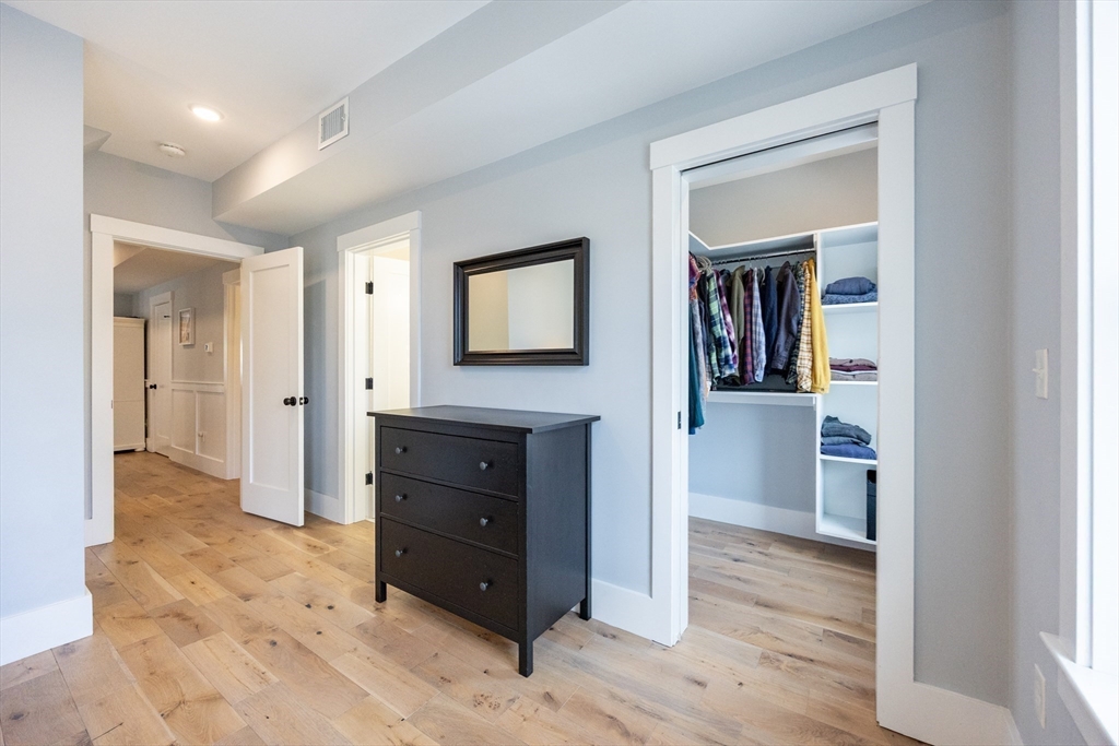 81 Conwell Ave #2, Somerville, MA Photo #29