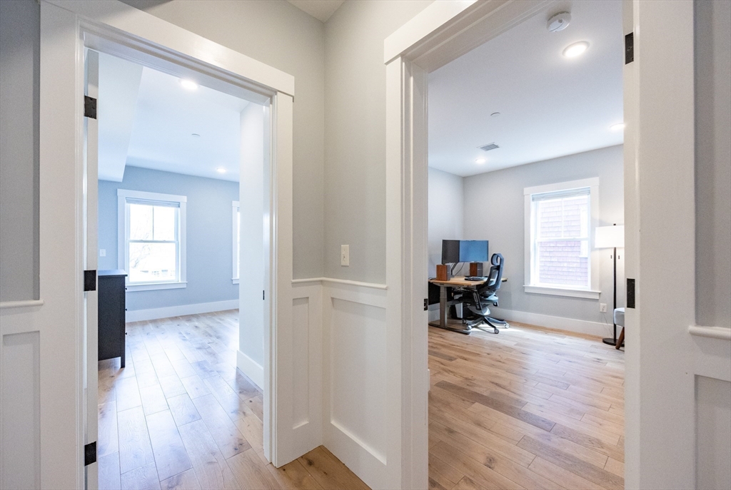 81 Conwell Ave #2, Somerville, MA Photo #19